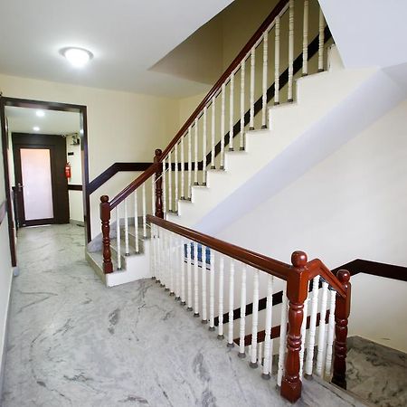 Hotel Nandini Kathmandu Bagian luar foto