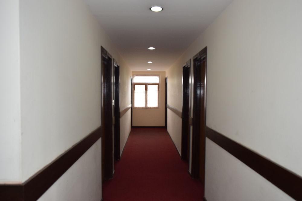 Hotel Nandini Kathmandu Bagian luar foto