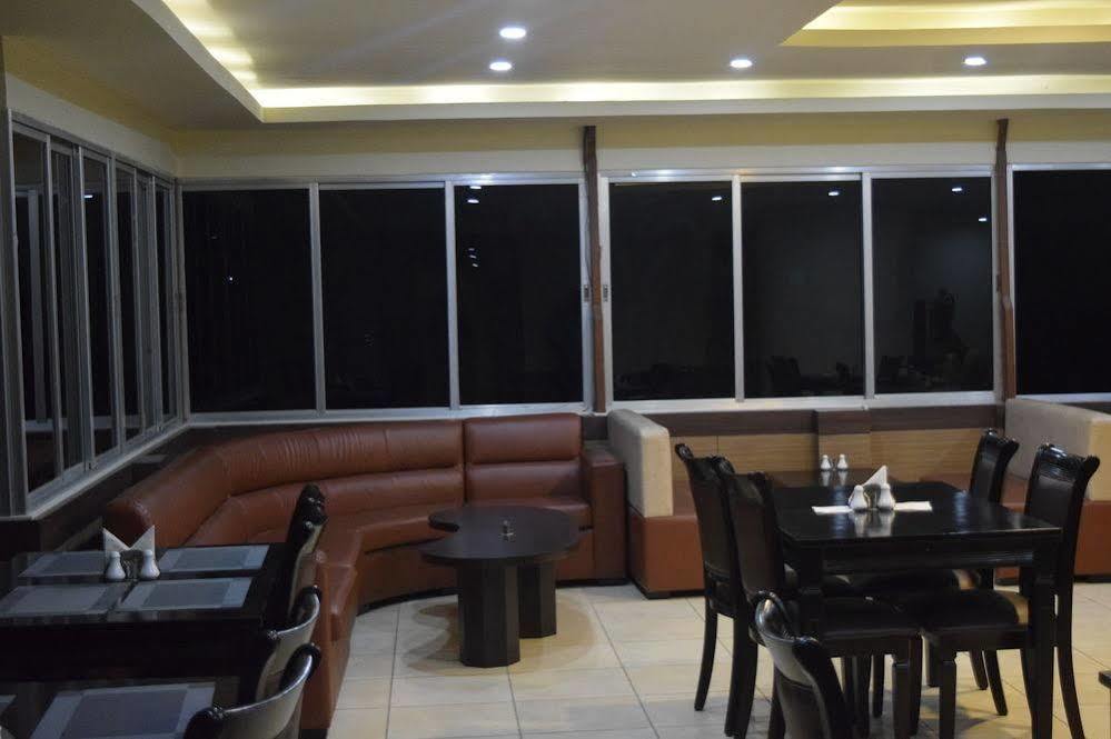 Hotel Nandini Kathmandu Bagian luar foto