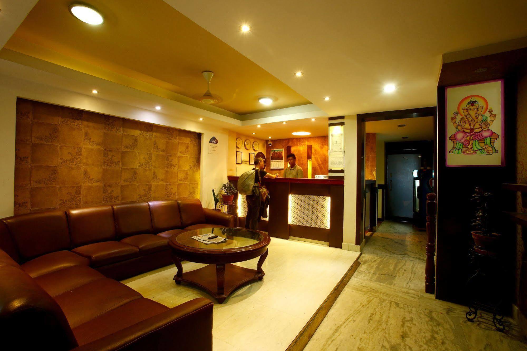 Hotel Nandini Kathmandu Bagian luar foto